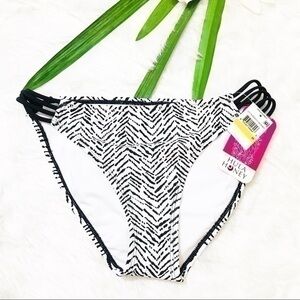 NWT Hula Honey Swim Bottom Size Medium